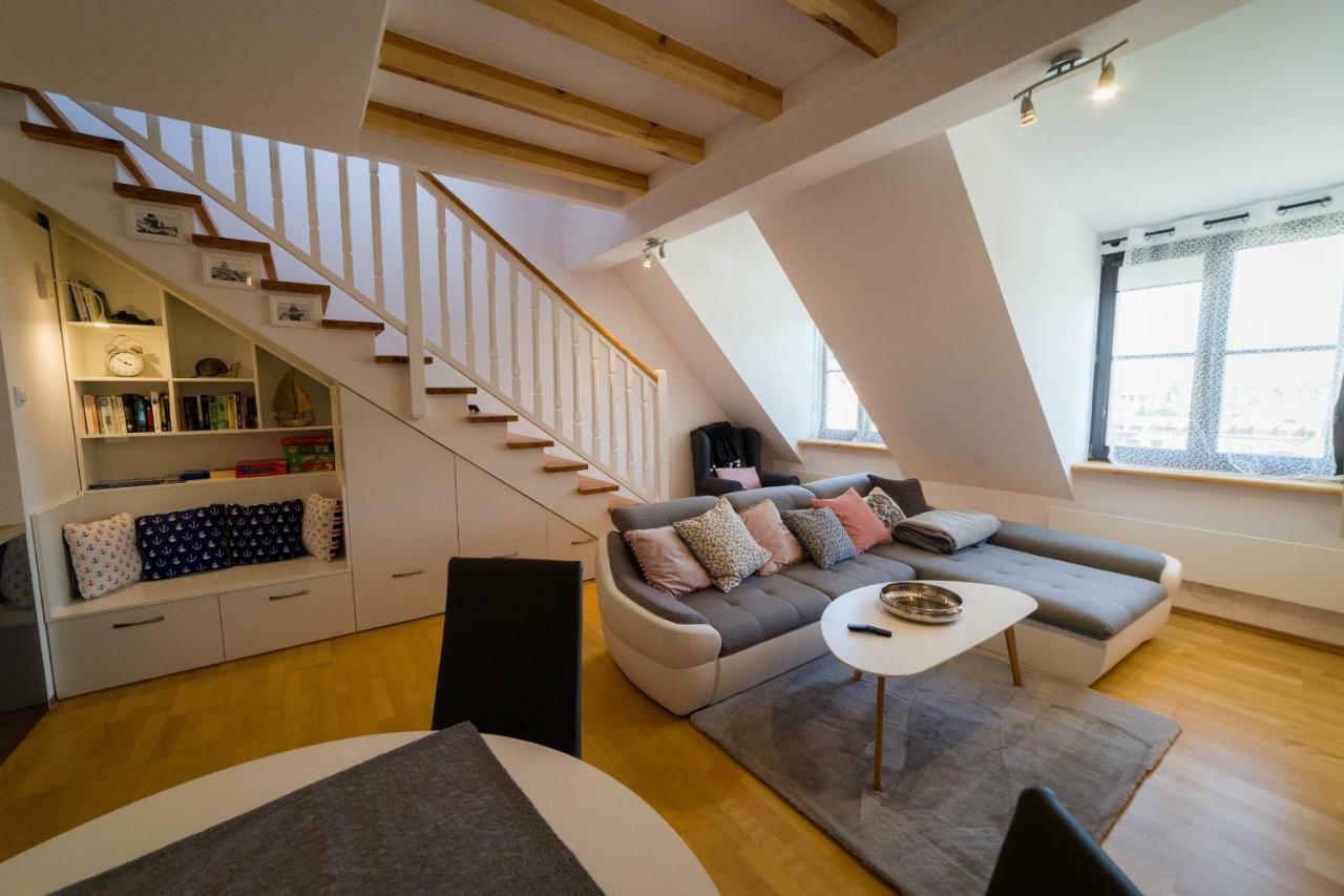 Apartament51 Mikołajki エクステリア 写真