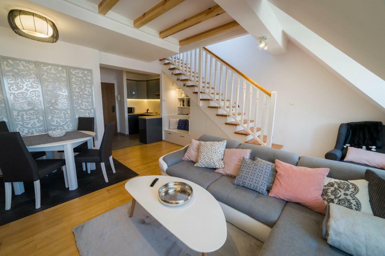 Apartament51 Mikołajki エクステリア 写真